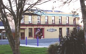The Lumsden Hotel
